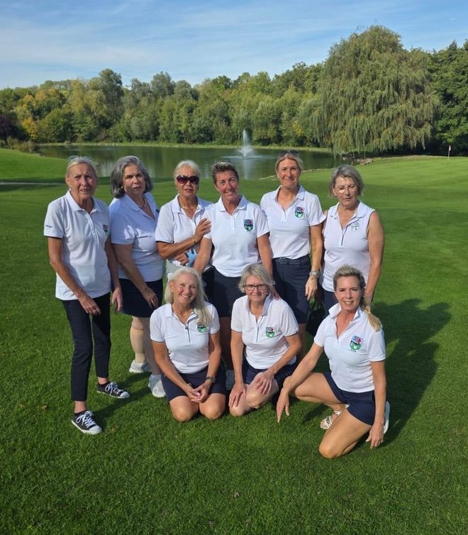 Gruppenbild Damenmannschaft AK 30